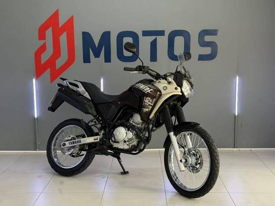 YAMAHA XTZ 250 TÉNÉRÉ YAMAHA XTZ 250 TÉNÉRÉ